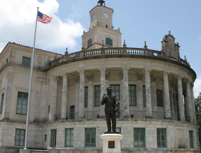 Coral Gables City Hall